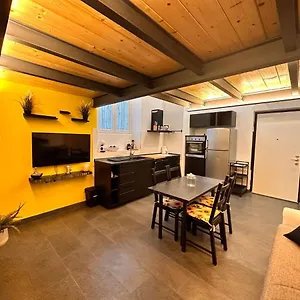  Apartment La Casa Di Paola