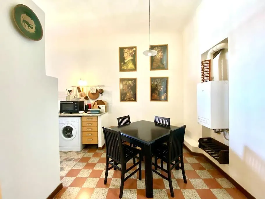 Casa Stazione Centrale, Corso Buenos Aires, Milano Apartment